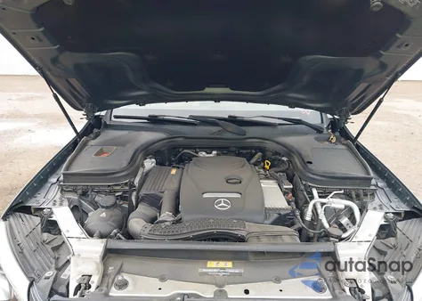 2017 Mercedes-Benz Glc 300 4Matic from USA, damaged, VIN WDC0G4KB2HV004111